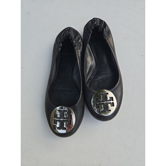 Tory Burch Shoes - Tory Burch Reva Black Leather Ballet Flats Silver Tone Signature Logo size 5.5
